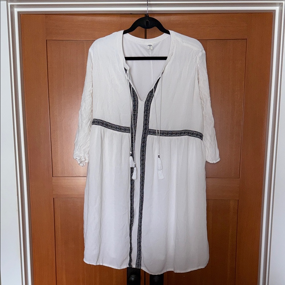Old Navy White Long Sleeve Boho Dress with Black Trim